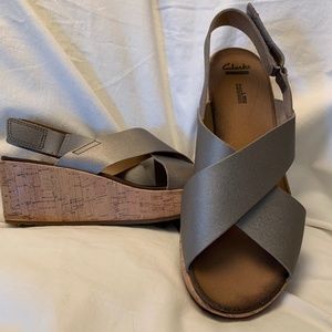 Clarks Collection 'Stasha Hale' gray metallic platform cork wedge sandals